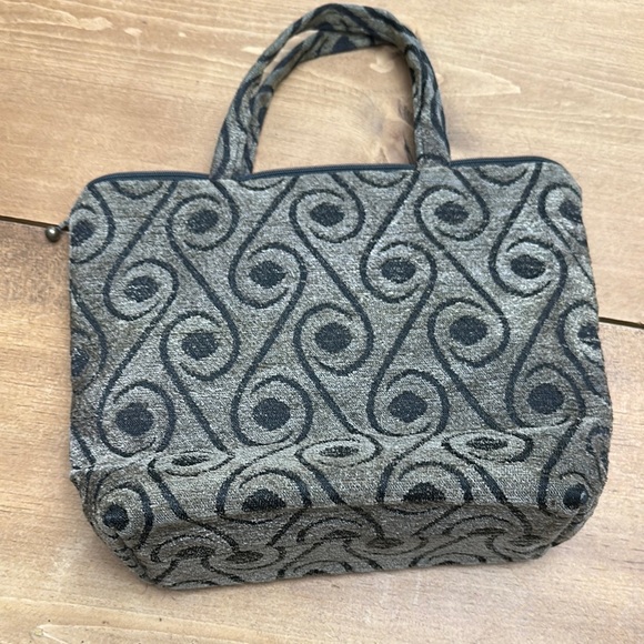 Black and Gray Tapestry Women’s Bag - Picture 6 of 8